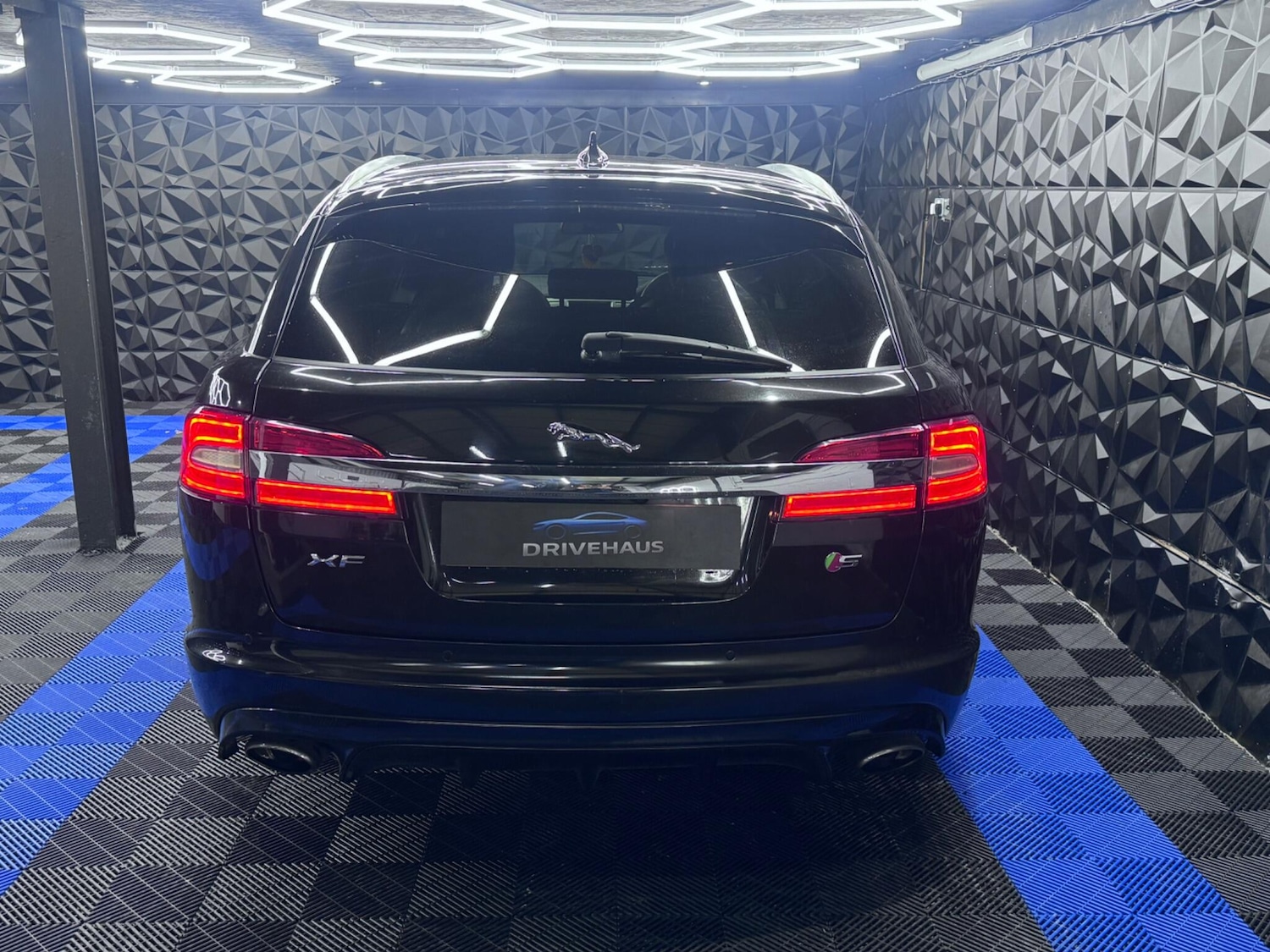 Used Jaguar XF 2014 for sale - 77291265: Photo 19