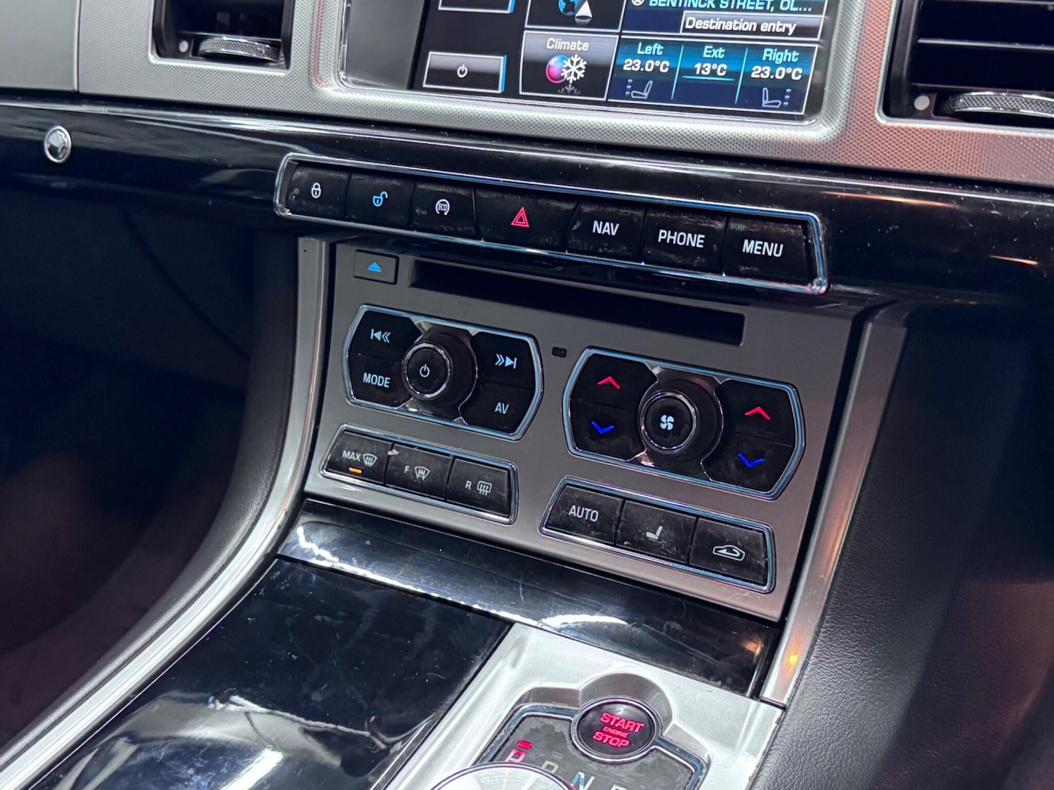 Used Jaguar XF 2014 for sale - 77291265: Photo 34