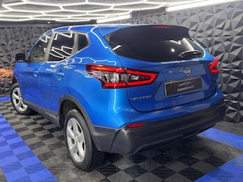 Used Nissan Qashqai 2018 for sale - 77290670: Photo