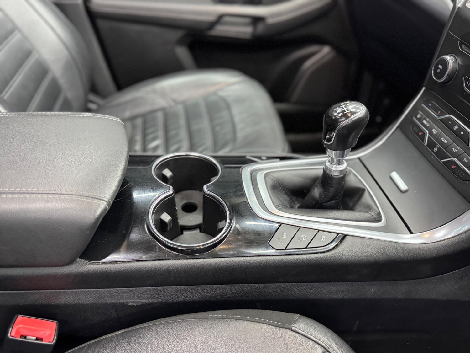 Used Ford Galaxy 2017 for sale - 76200662: Photo 26