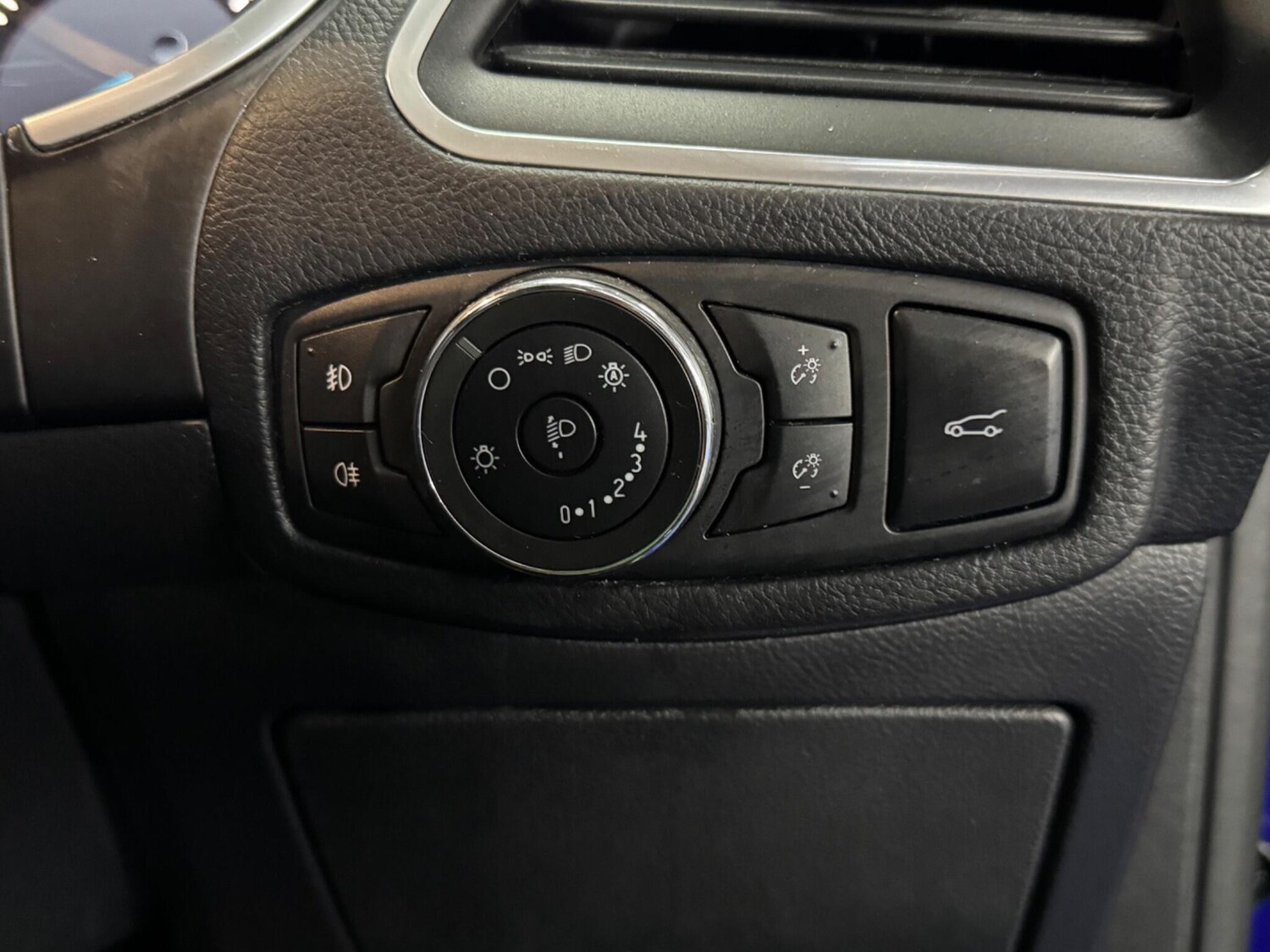 Used Ford Galaxy 2017 for sale - 76200662: Photo 34