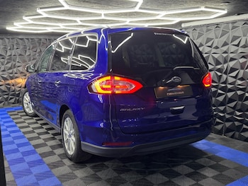 Used Ford Galaxy 2017 for sale - 76200662: Photo 4