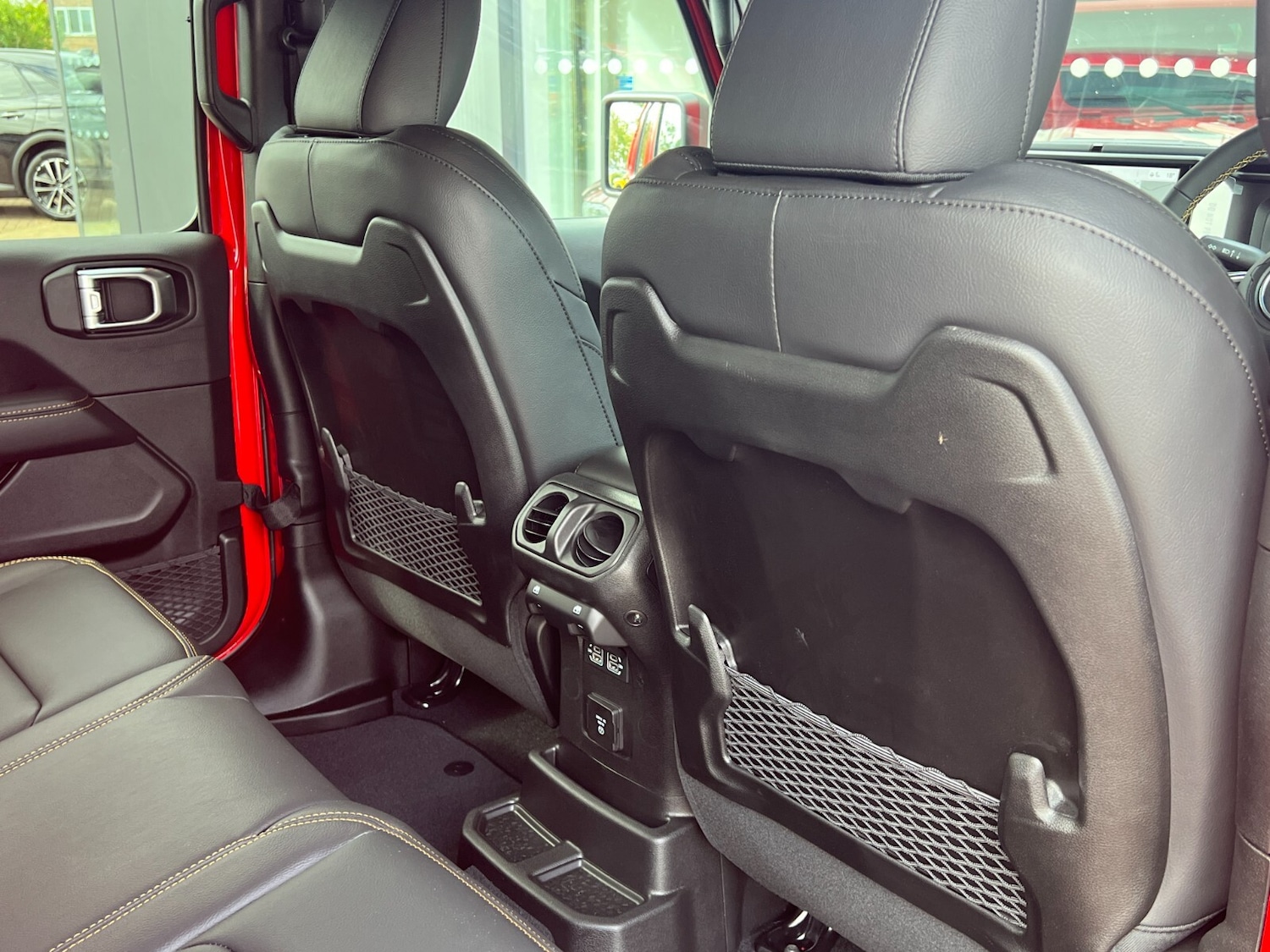 Used Jeep Wrangler 2024 for sale - 77010318: Photo 19