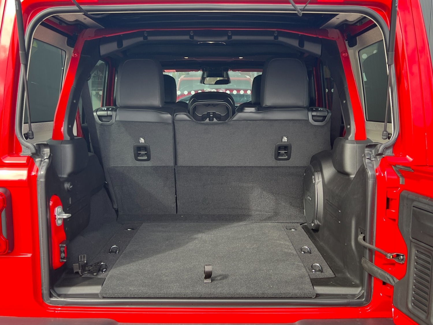 Used Jeep Wrangler 2024 for sale - 77010318: Photo 21