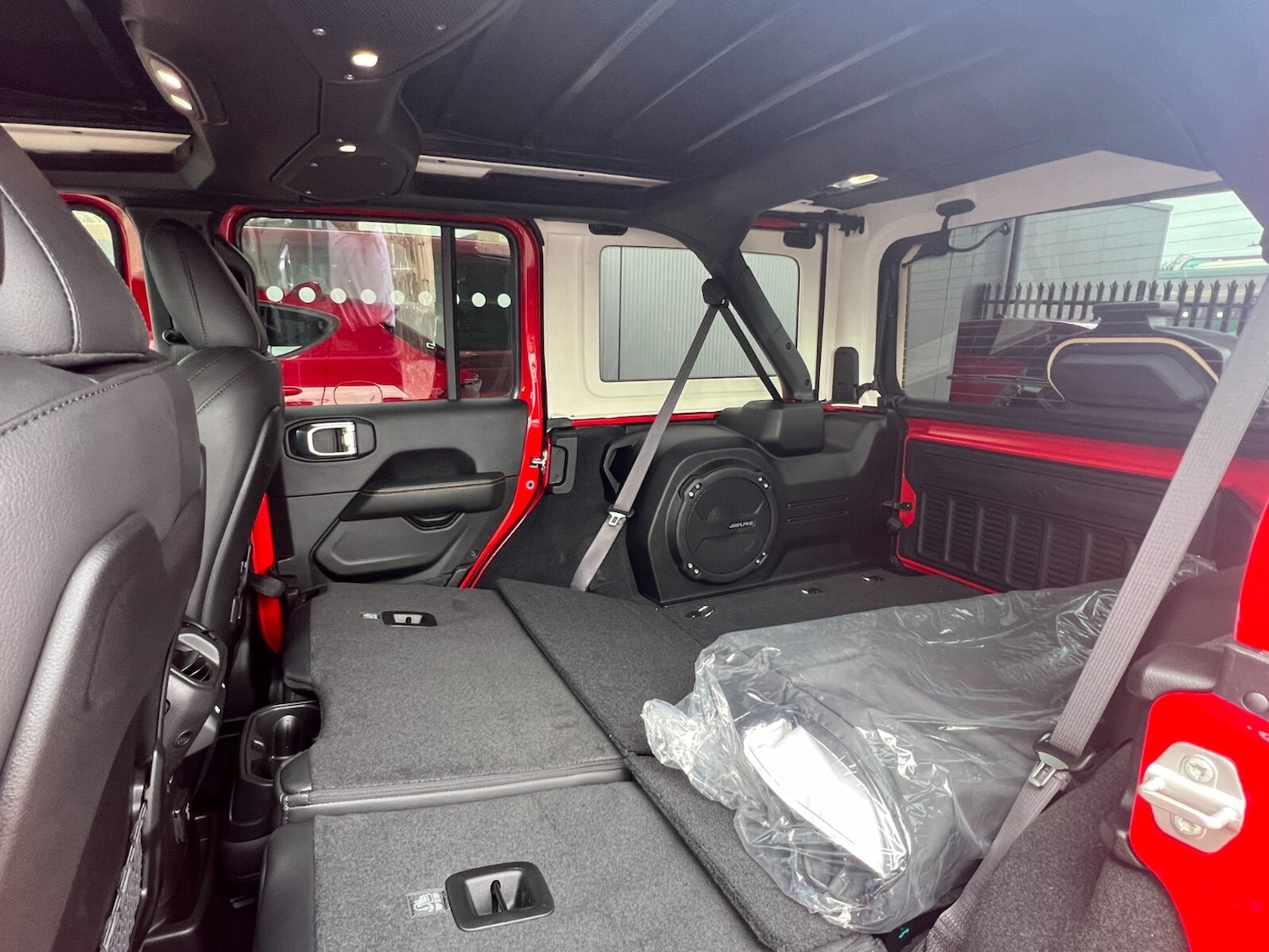 Used Jeep Wrangler 2024 for sale - 77010318: Photo 28