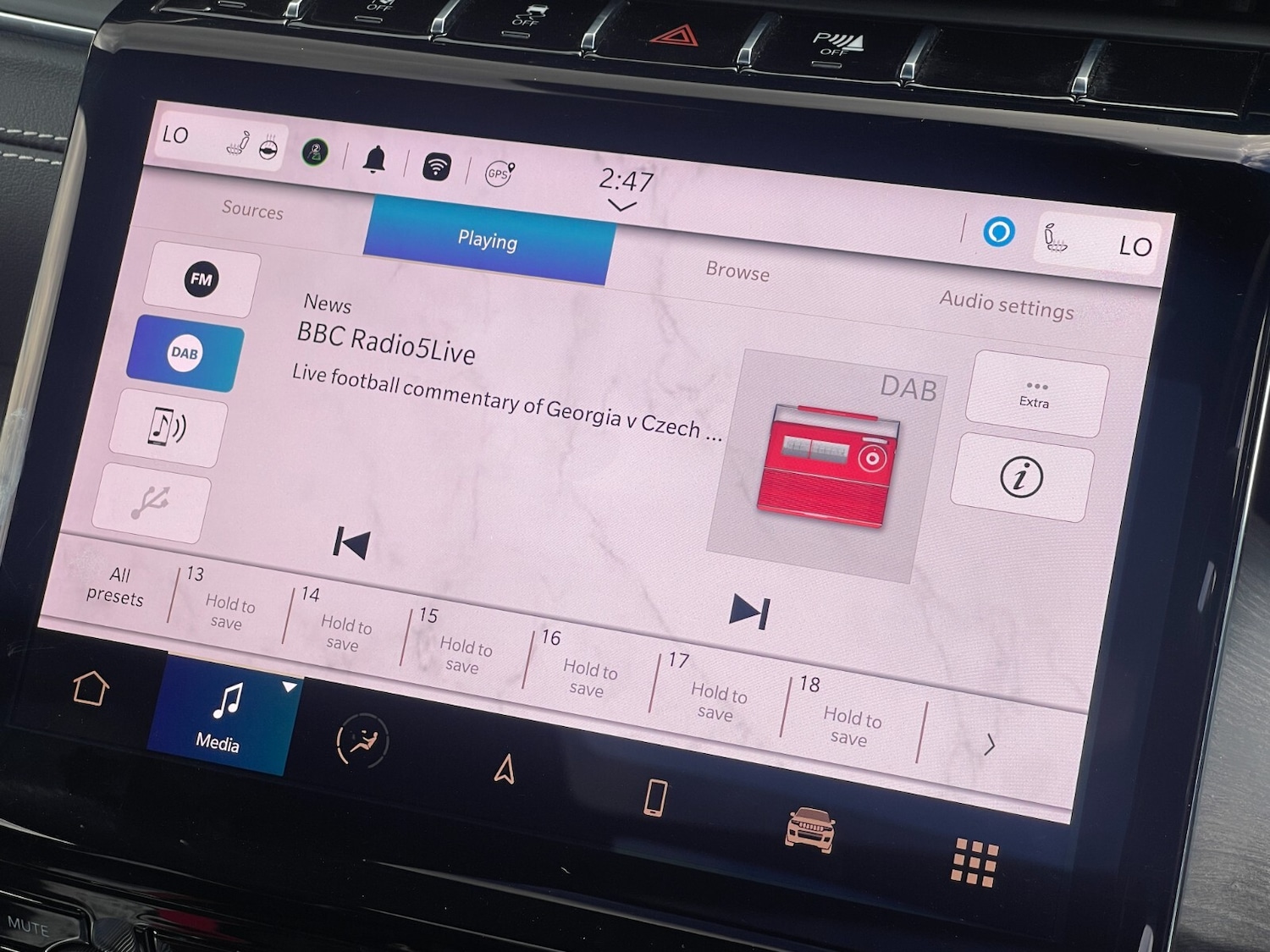 Used Jeep Grand Cherokee 2024 for sale - 76868910: Photo 37