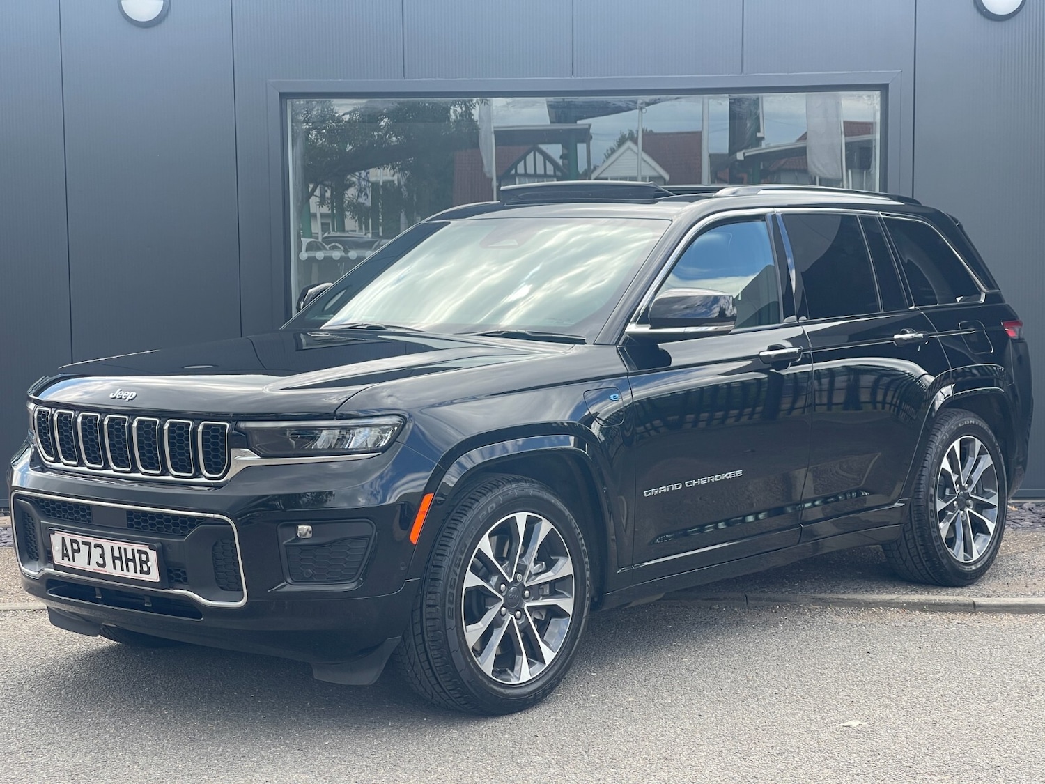 Used Jeep Grand Cherokee 2024 for sale - 76868910: Photo 7