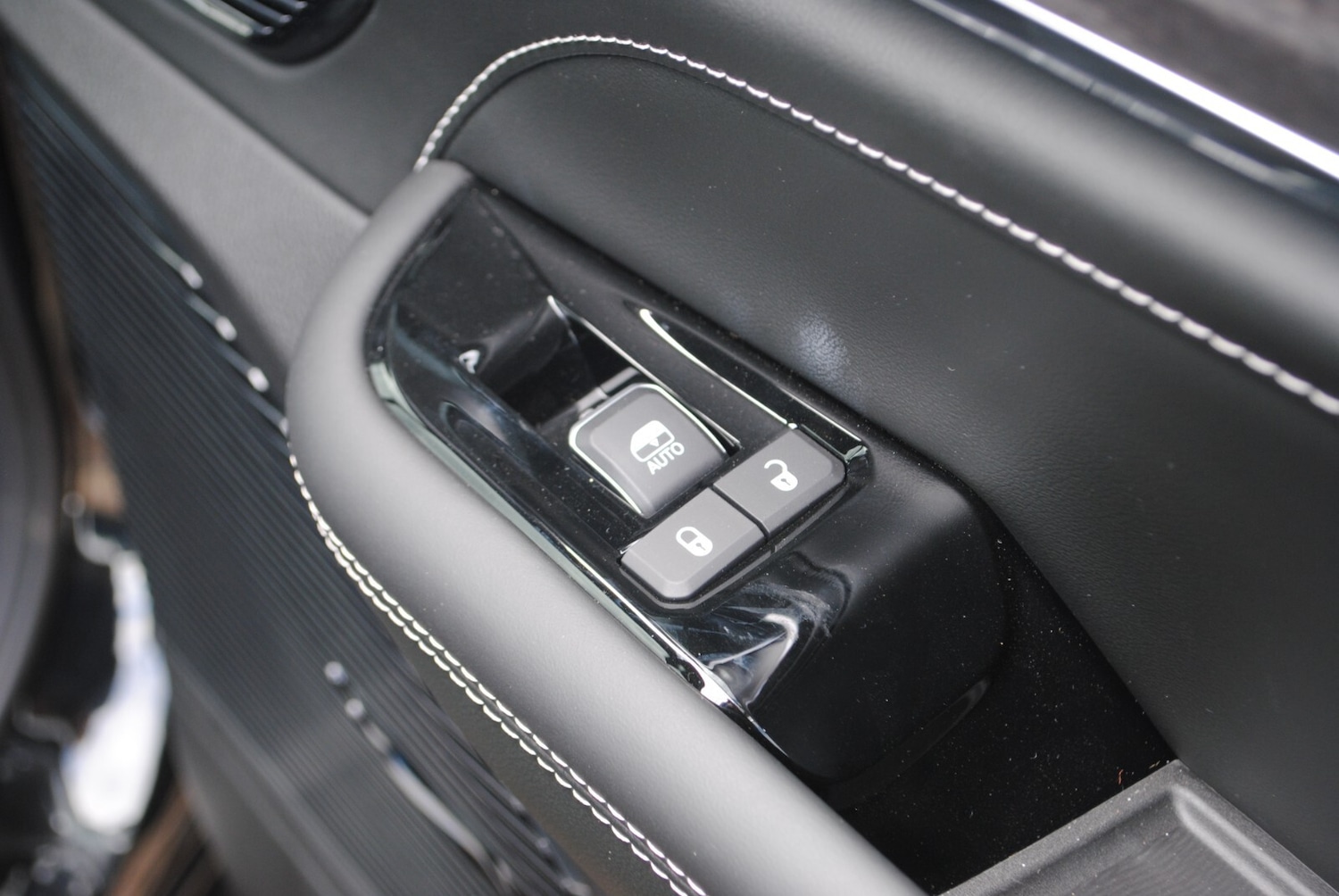 Used Jeep Grand Cherokee 2023 for sale - 76868859: Photo 24