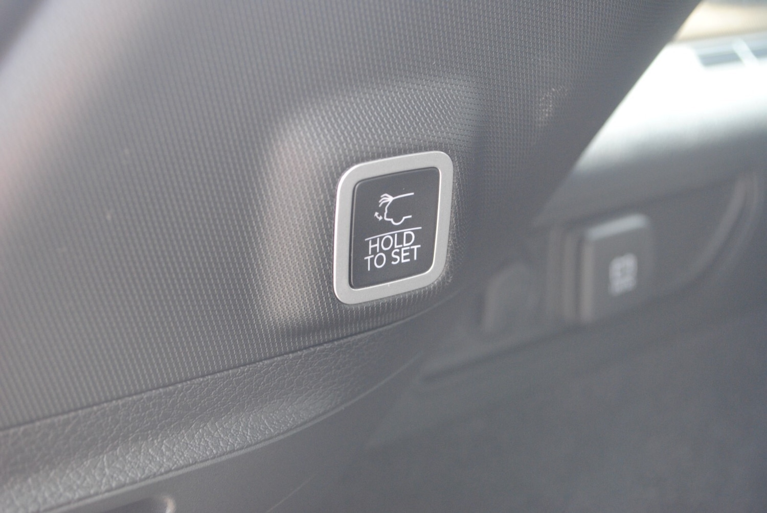 Used Jeep Grand Cherokee 2023 for sale - 76868859: Photo 31