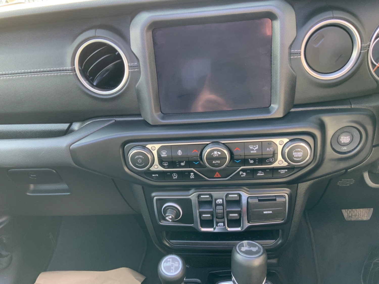 Used Jeep Wrangler 2023 for sale - 76868333: Photo 31