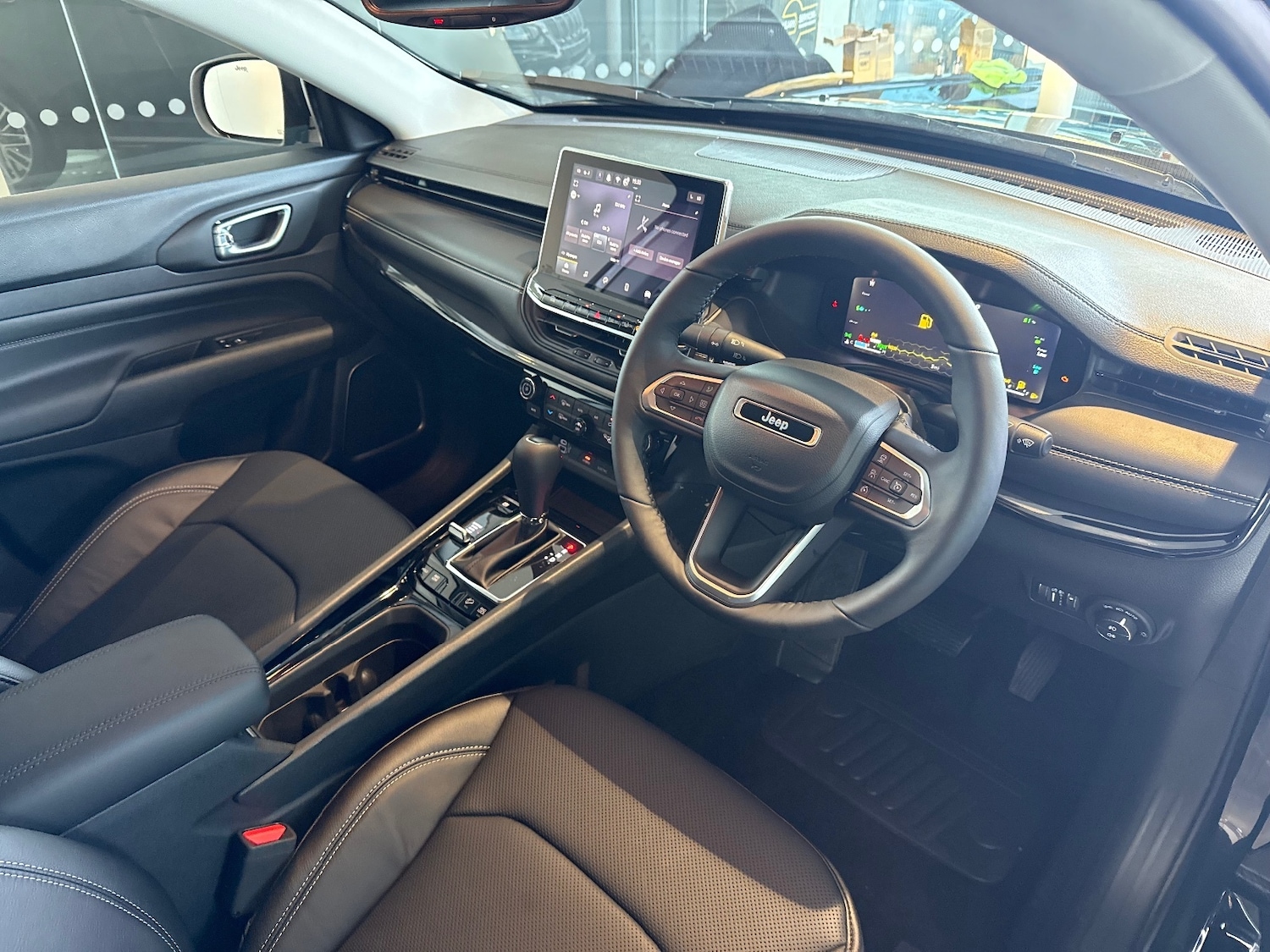 Used Jeep Compass 2025 for sale - 77726023: Photo 3