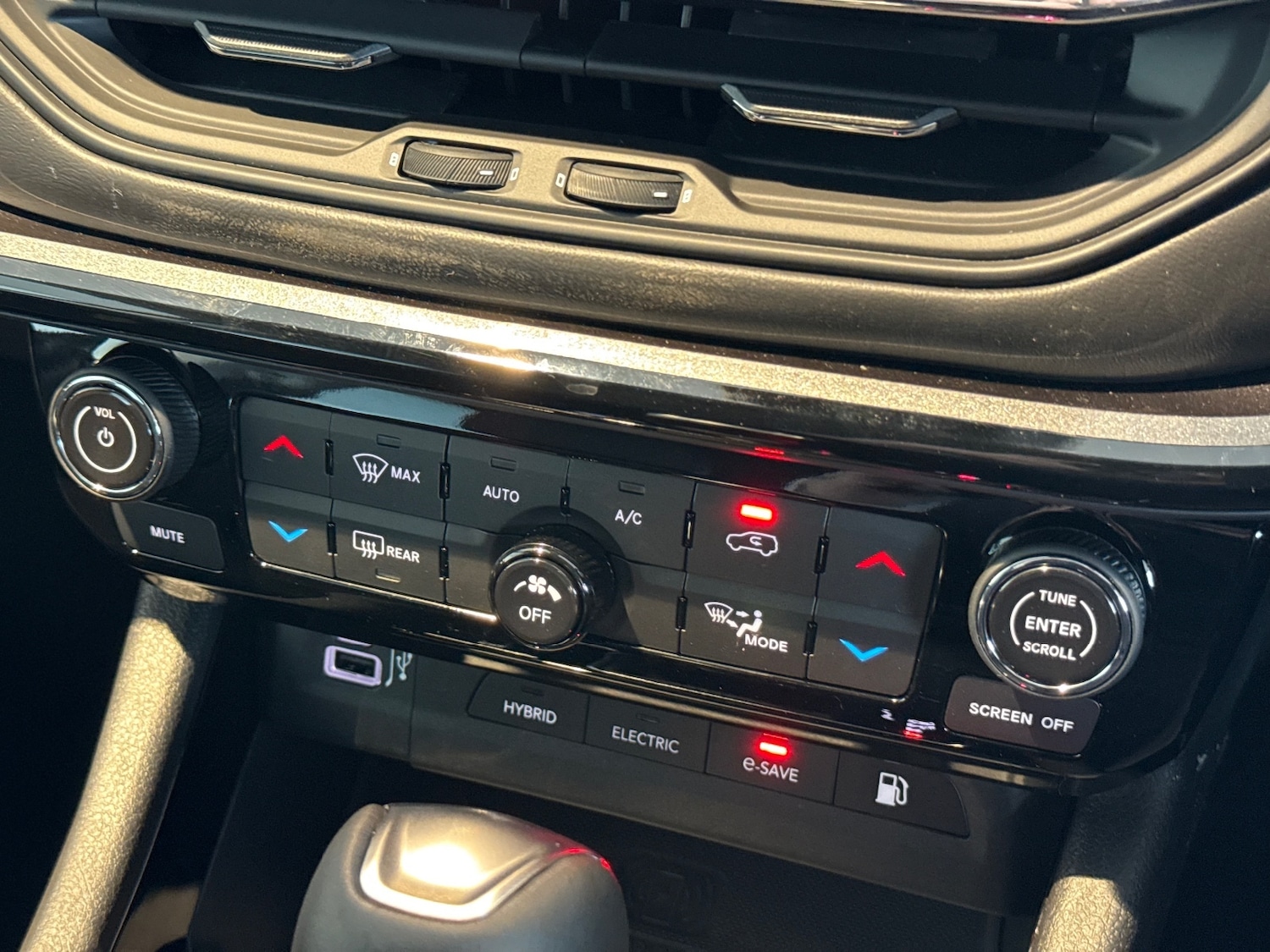 Used Jeep Compass 2025 for sale - 77726023: Photo 32