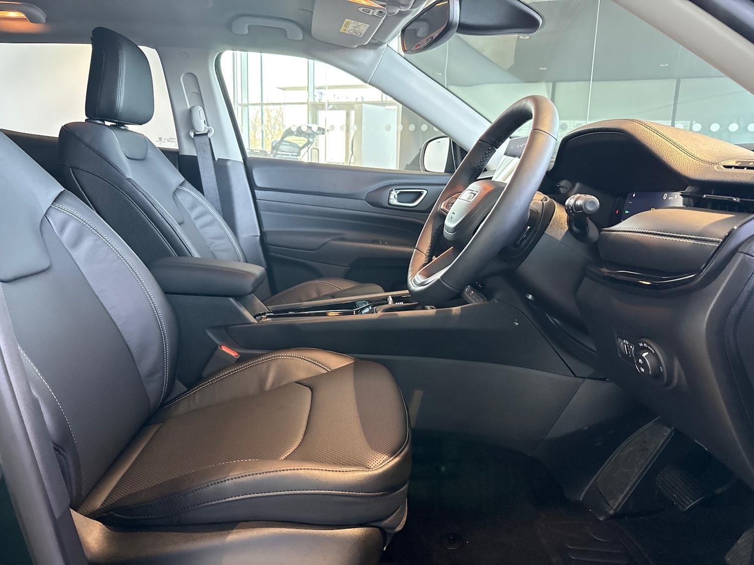 Used Jeep Compass 2025 for sale - 77726023: Photo 5