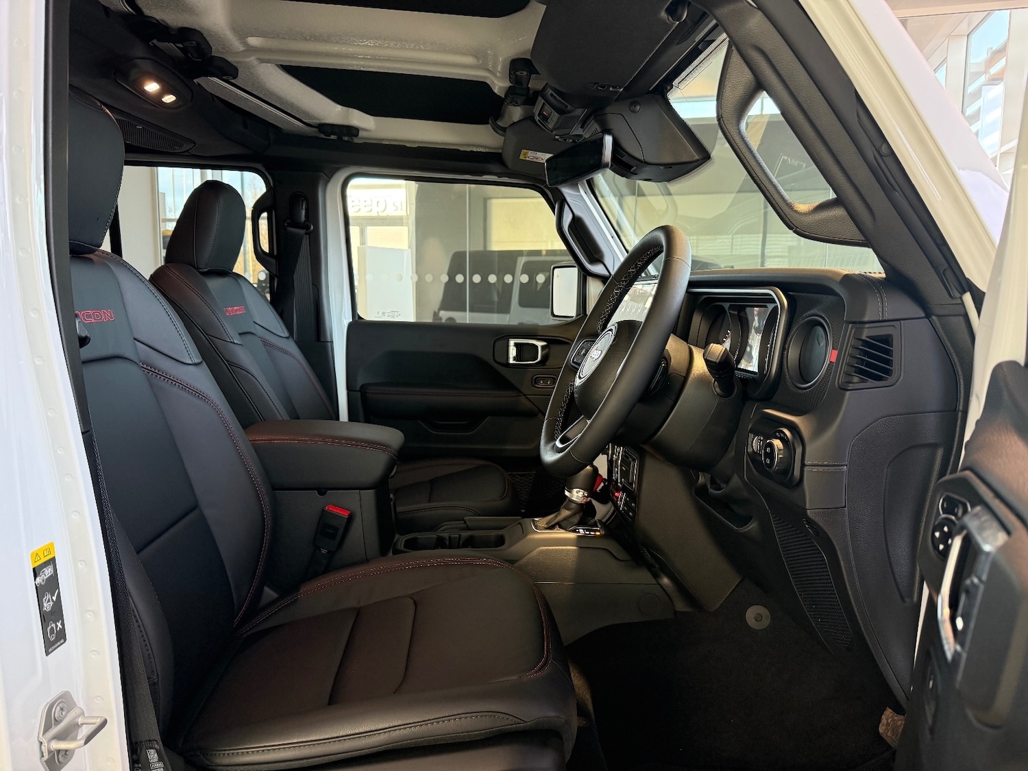 Used Jeep Wrangler 2025 for sale - 76927864: Photo 8