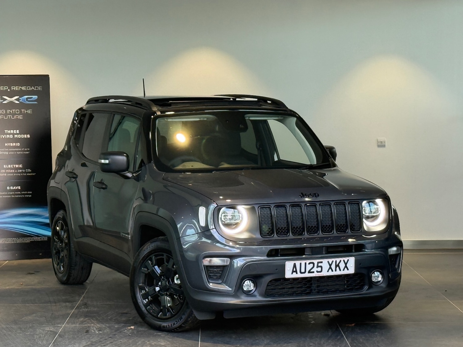 Used Jeep Renegade 2025 for sale - 76229299: Photo 1