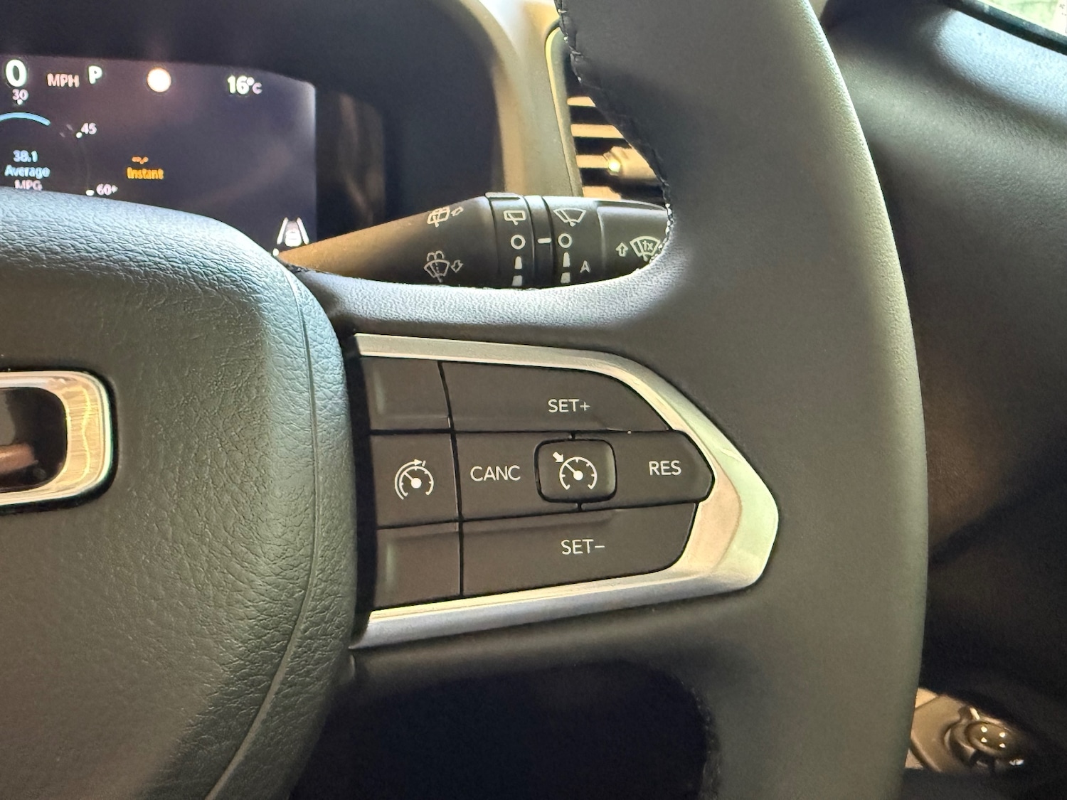 Used Jeep Renegade 2025 for sale - 76229299: Photo 23