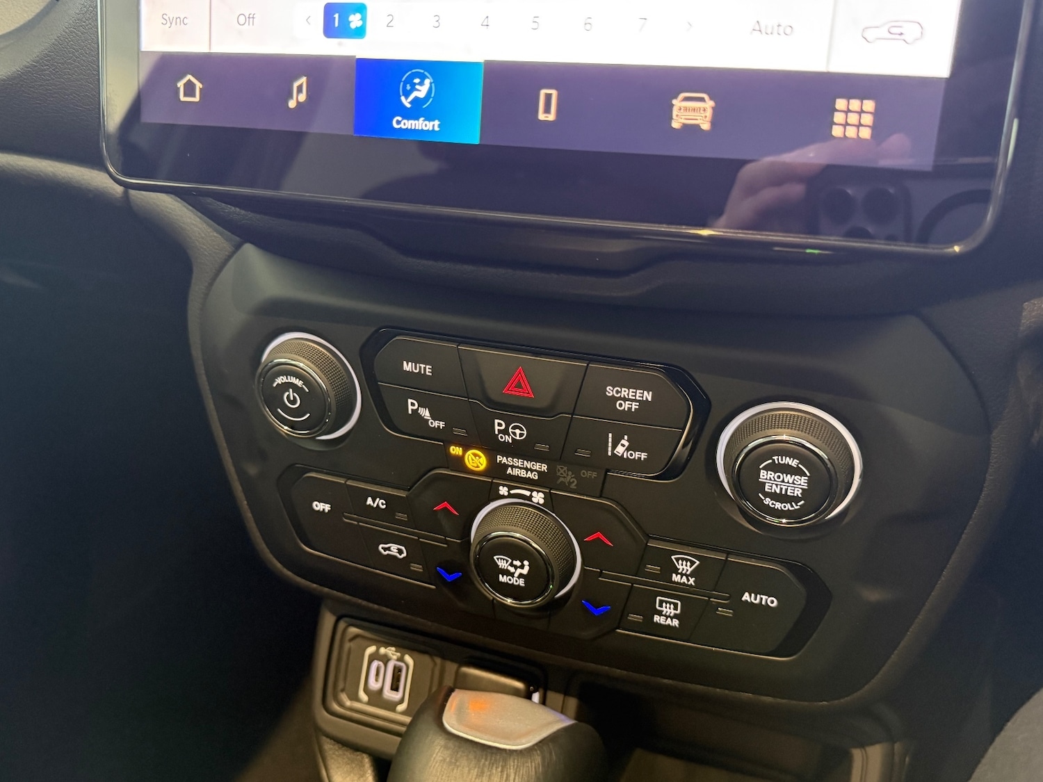 Used Jeep Renegade 2025 for sale - 76229299: Photo 27