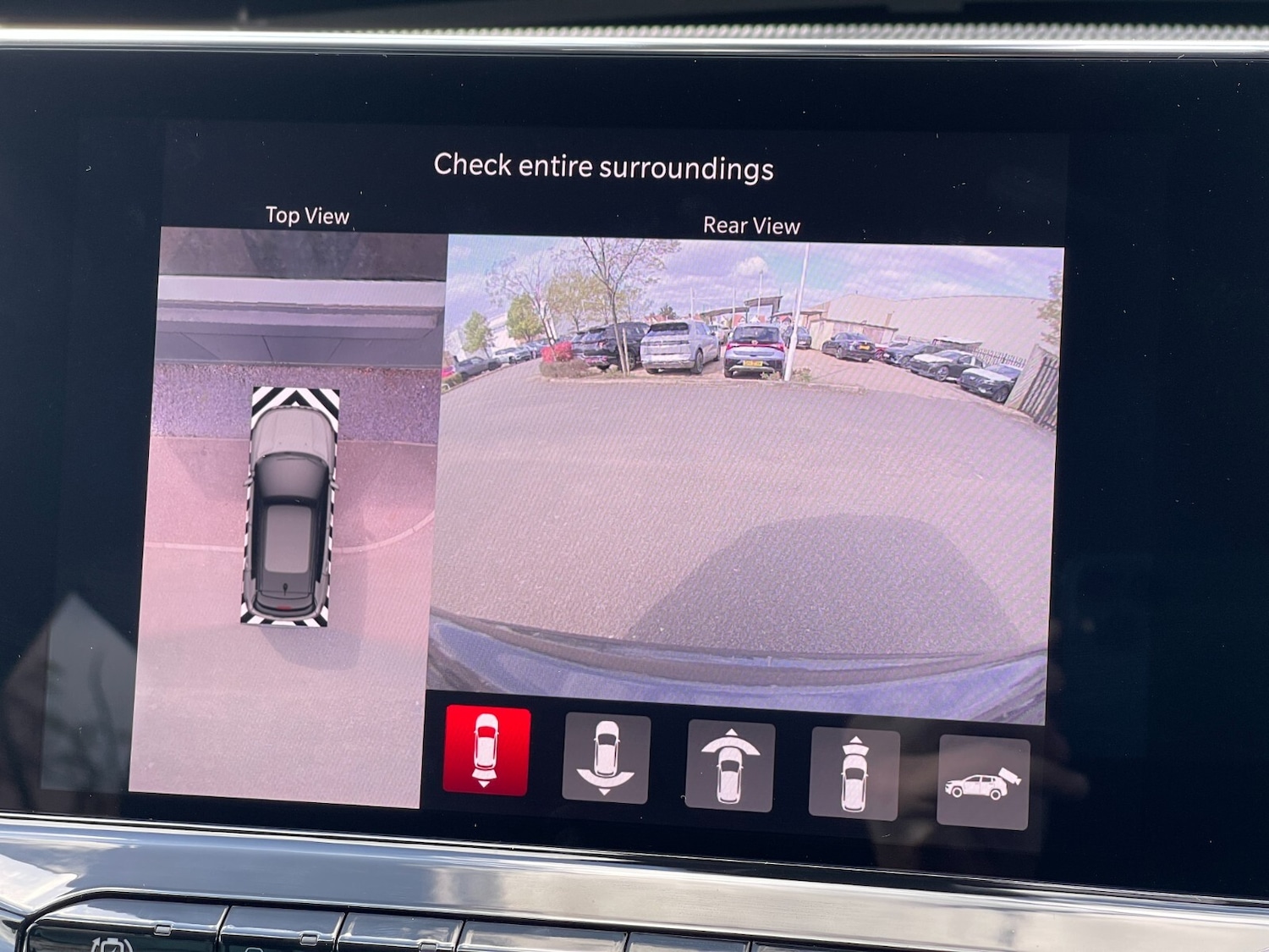 Used Jeep Compass 2023 for sale - 76868698: Photo 11