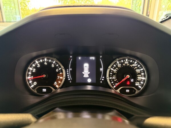 Used Jeep Renegade 2018 for sale - 76154941: Photo 28