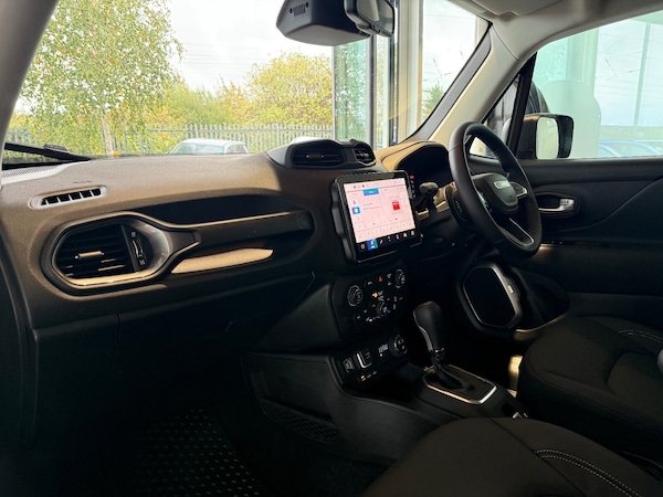 Used Jeep Renegade 2025 for sale - 76328264: Photo 11