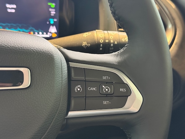 Used Jeep Renegade 2025 for sale - 76328264: Photo 26