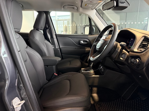 Used Jeep Renegade 2025 for sale - 76328264: Photo 8