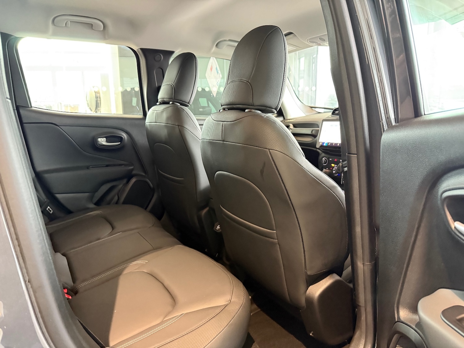 Used Jeep Renegade 2025 for sale - 76568006: Photo 14