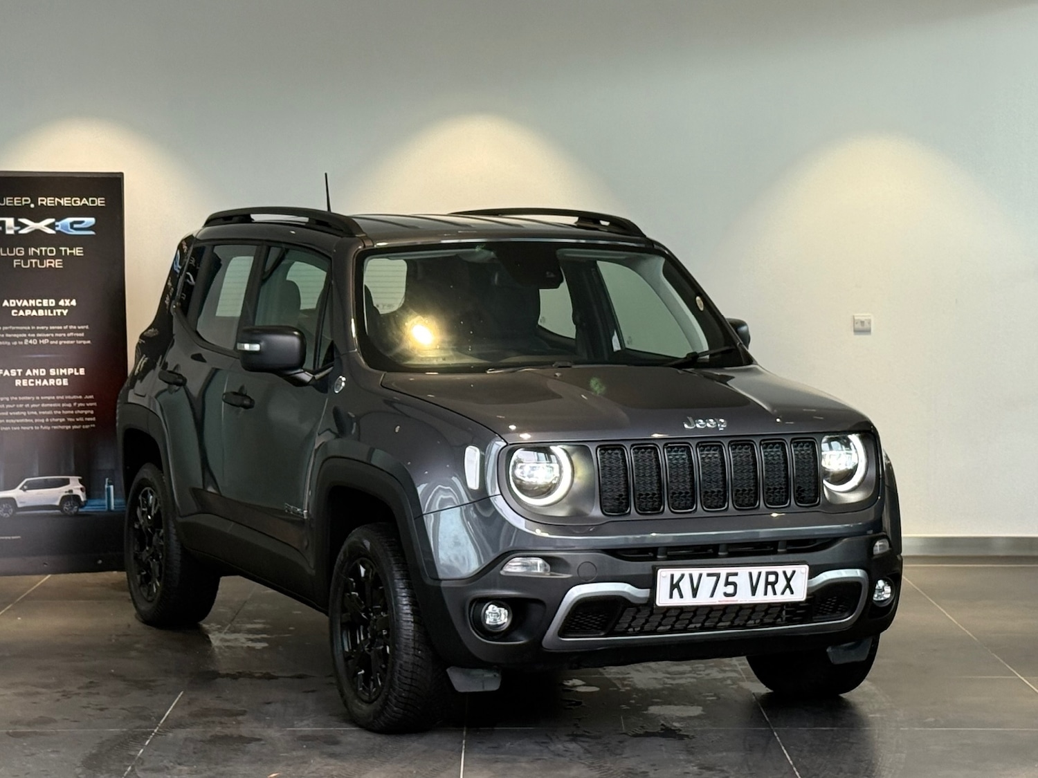 Used Jeep Renegade 2025 for sale - 76568006: Photo 2