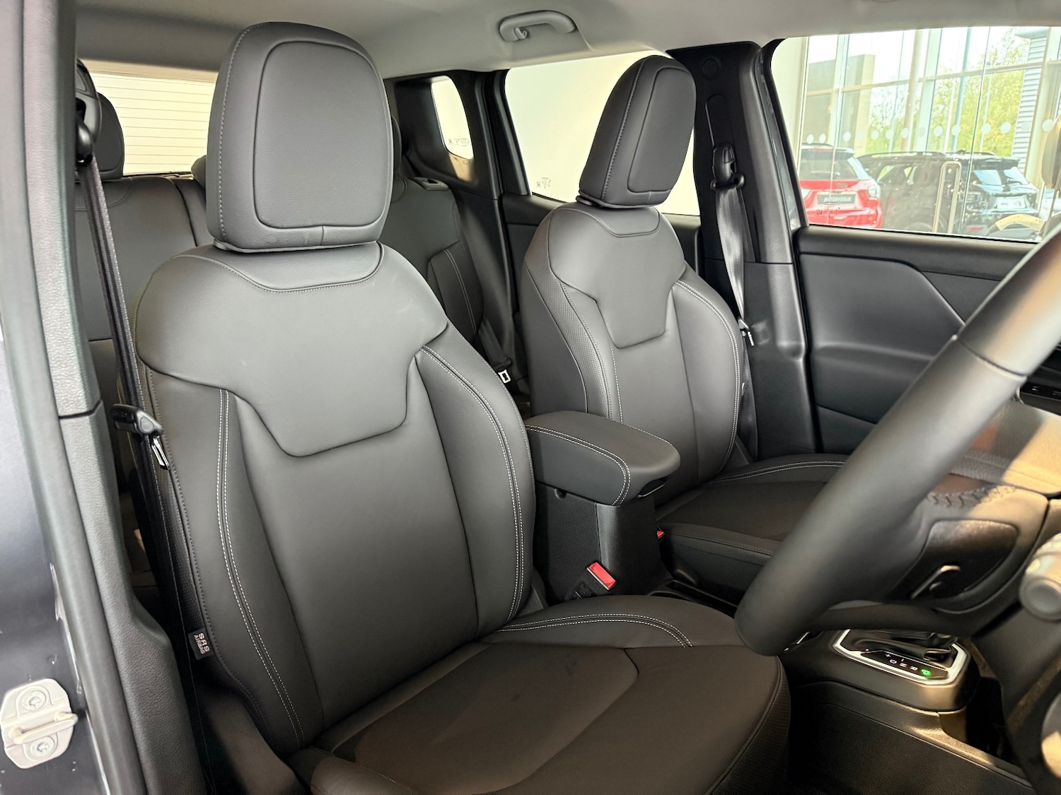 Used Jeep Renegade 2025 for sale - 76568006: Photo 7