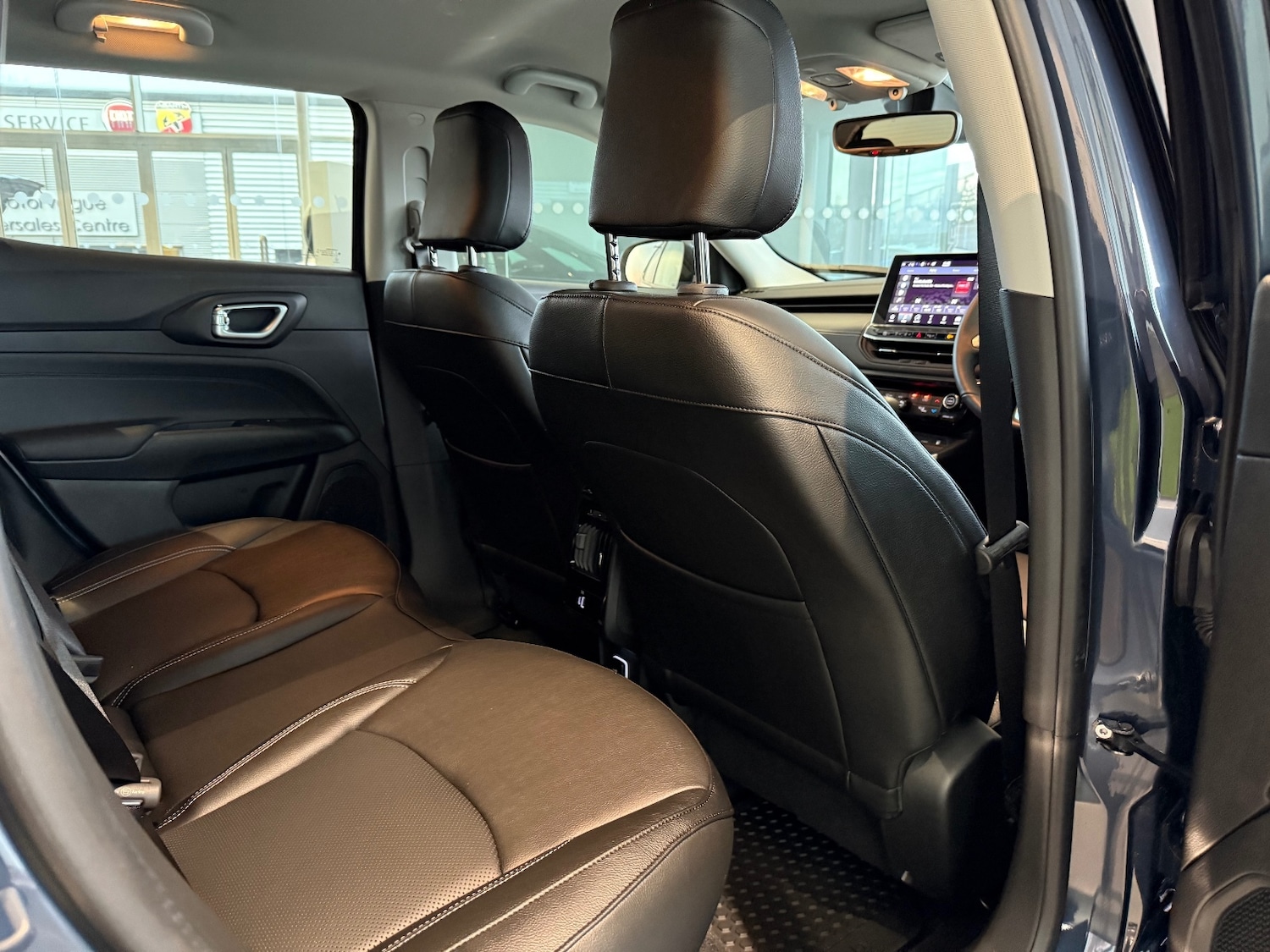 Used Jeep Compass 2024 for sale - 76868840: Photo 12