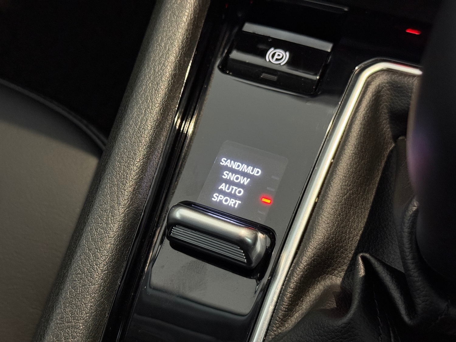 Used Jeep Compass 2024 for sale - 76868840: Photo 39