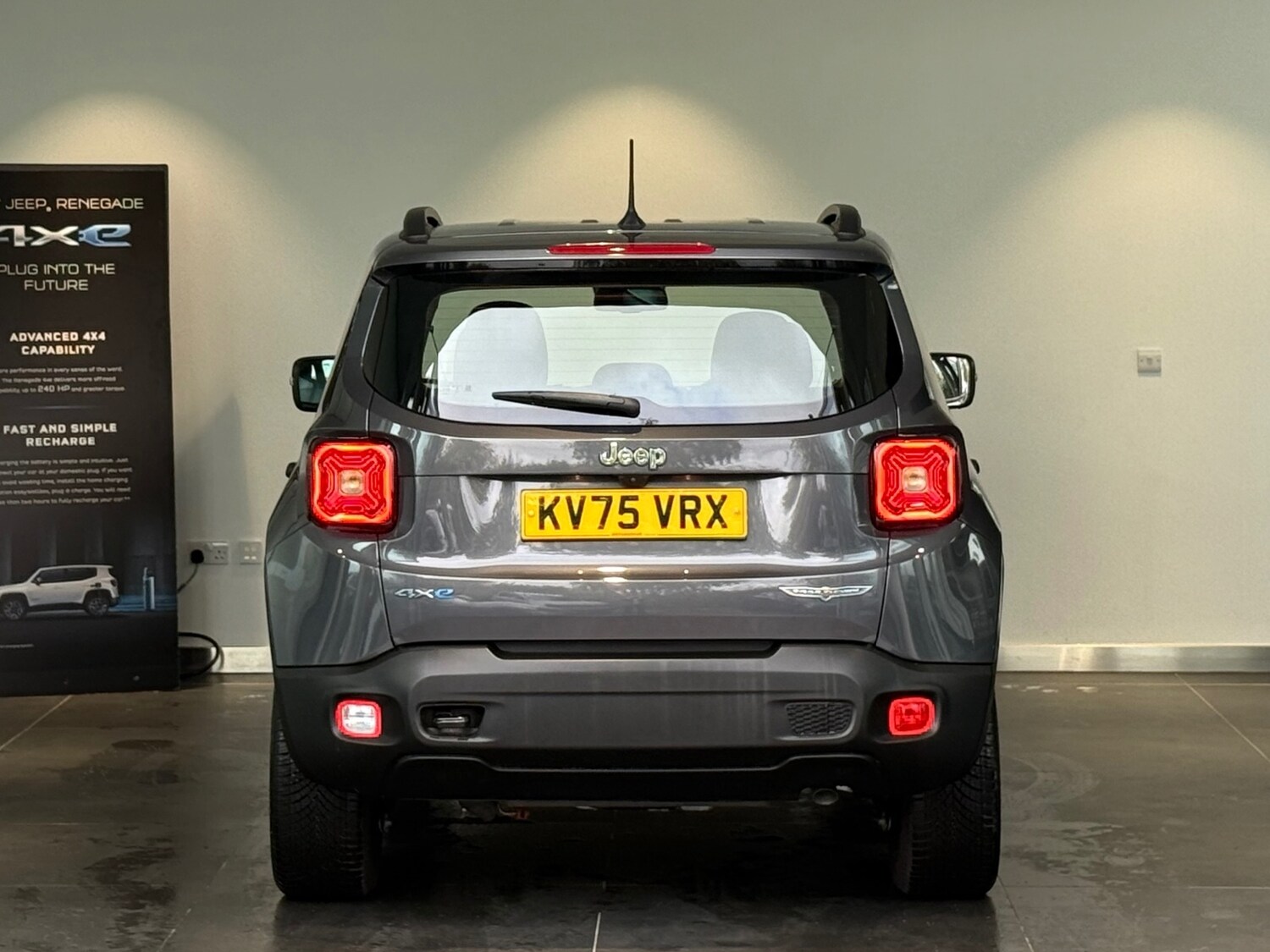 Used Jeep Renegade 2025 for sale - 76870529: Photo 36