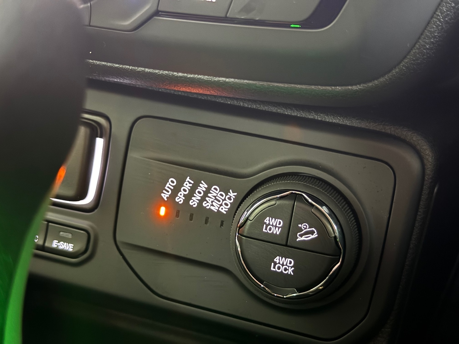 Used Jeep Renegade 2025 for sale - 76870529: Photo 41