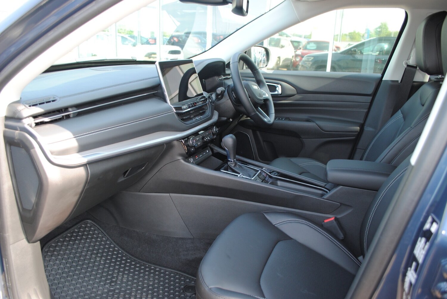 Used Jeep Compass 2023 for sale - 77995047: Photo 35