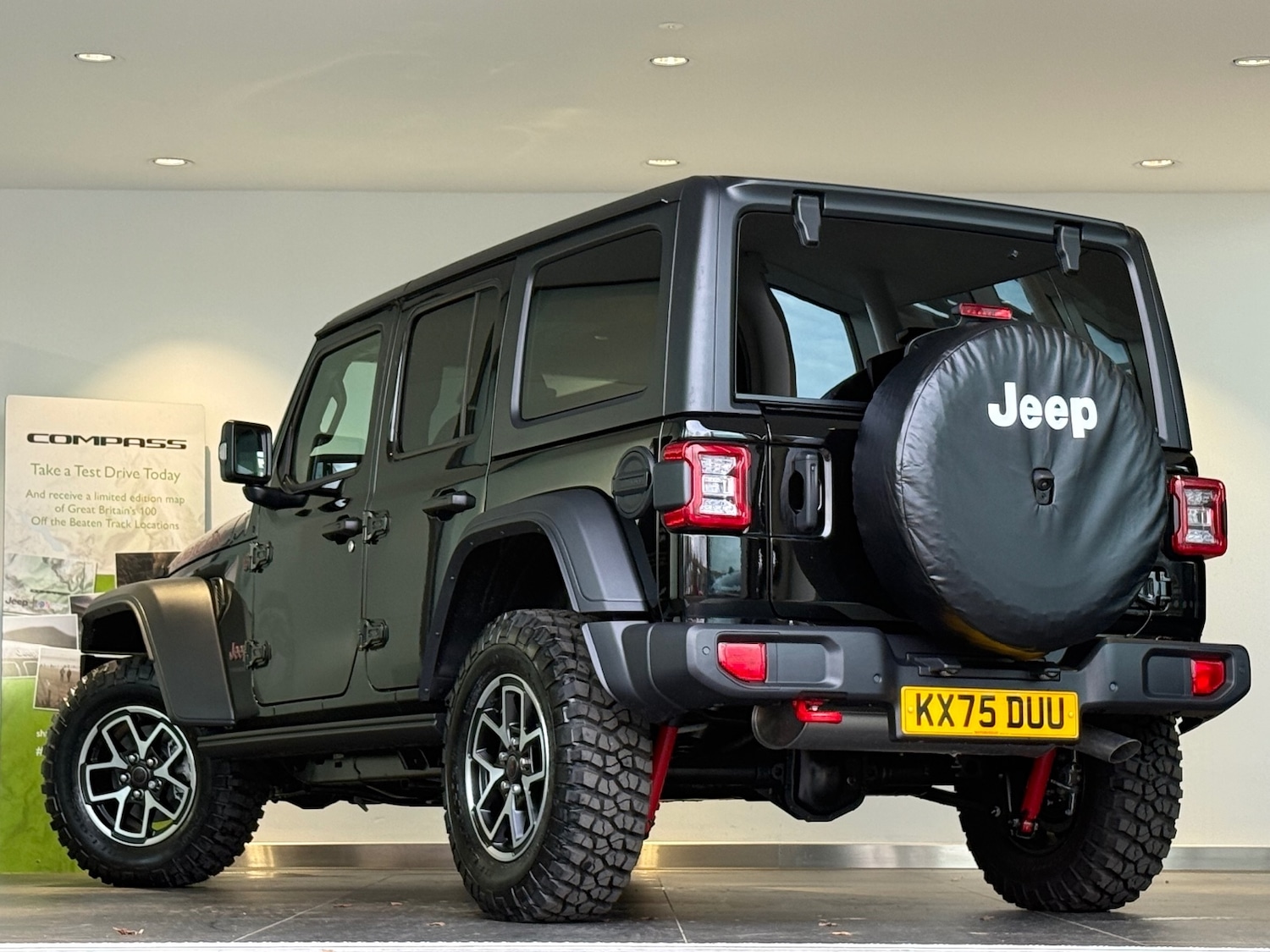 Used Jeep Wrangler 2025 for sale - 76927863: Photo 2