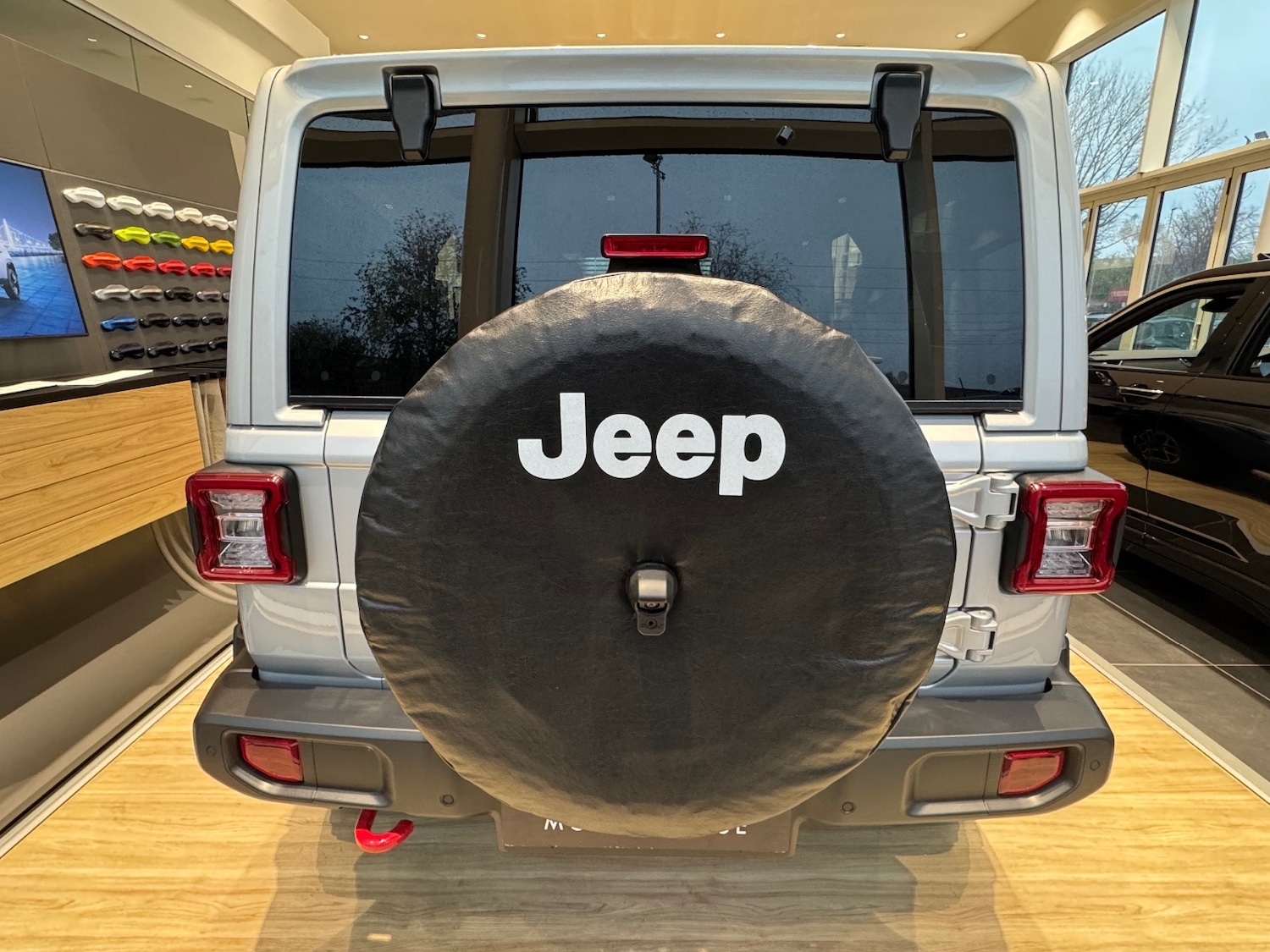 Used Jeep Wrangler 2024 for sale - 76868858: Photo 6