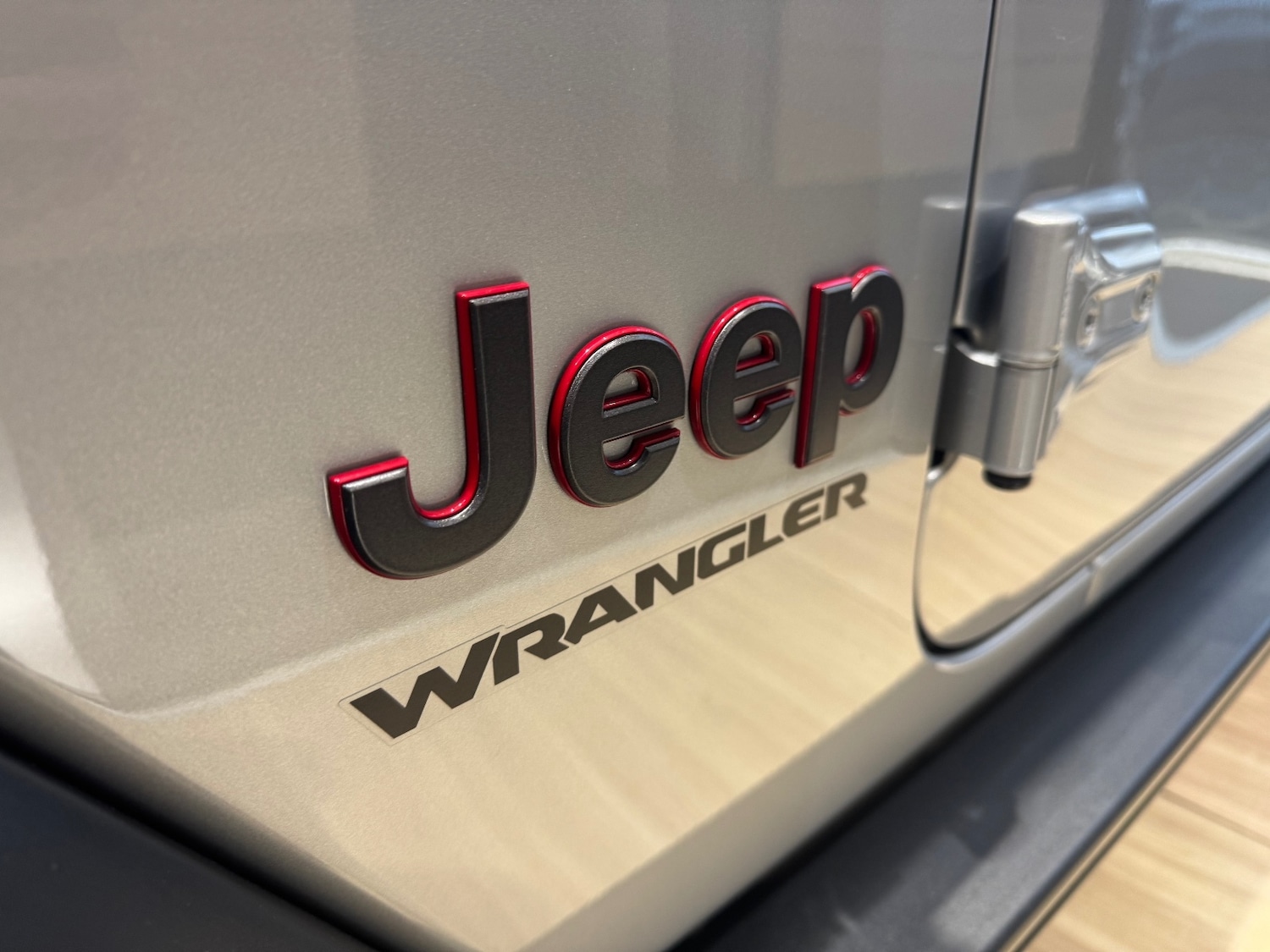 Used Jeep Wrangler 2024 for sale - 76868858: Photo 9