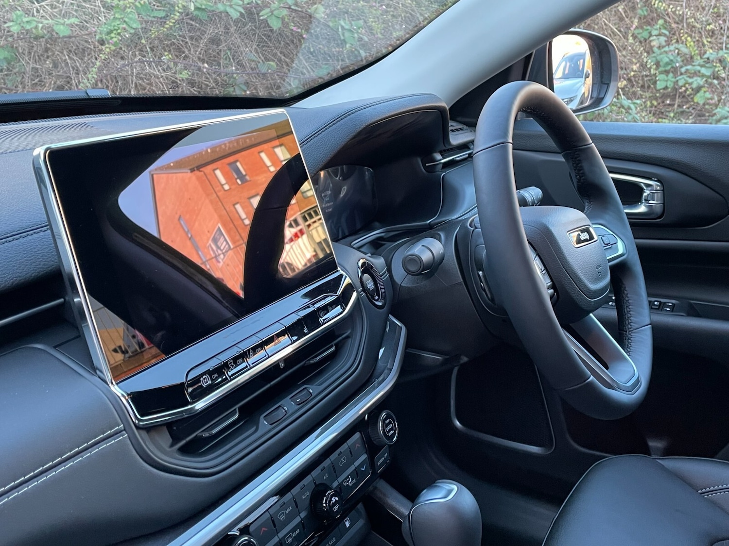 Used Jeep Compass 2023 for sale - 76647839: Photo 36