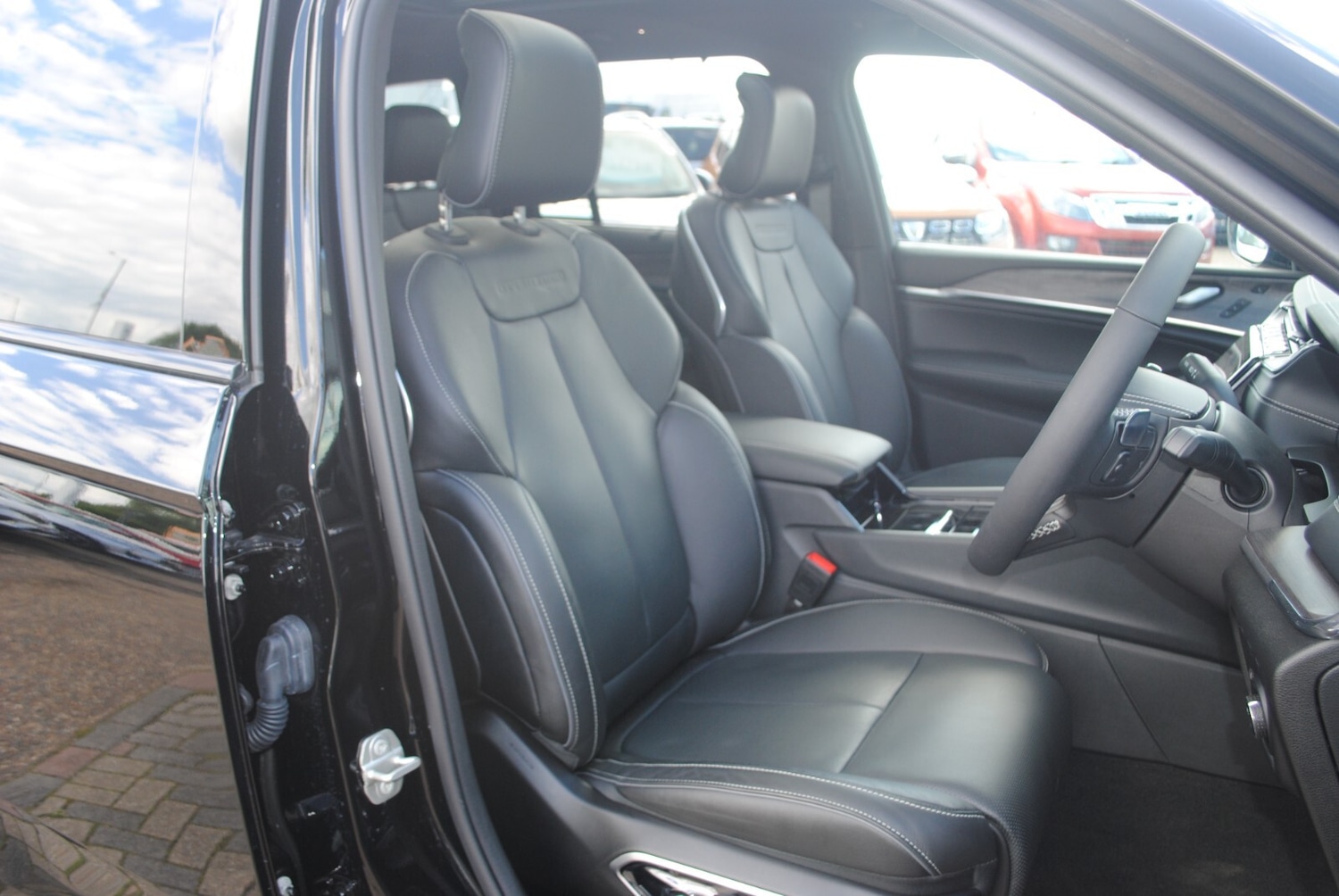 Used Jeep Grand Cherokee 2023 for sale - 77995049: Photo 79