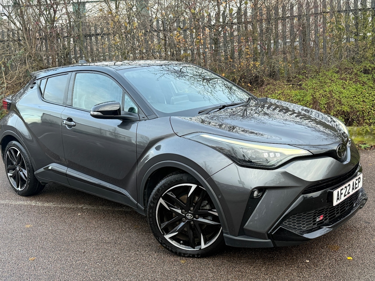 Used Toyota C-HR 2022 for sale - 76873340: Photo 1