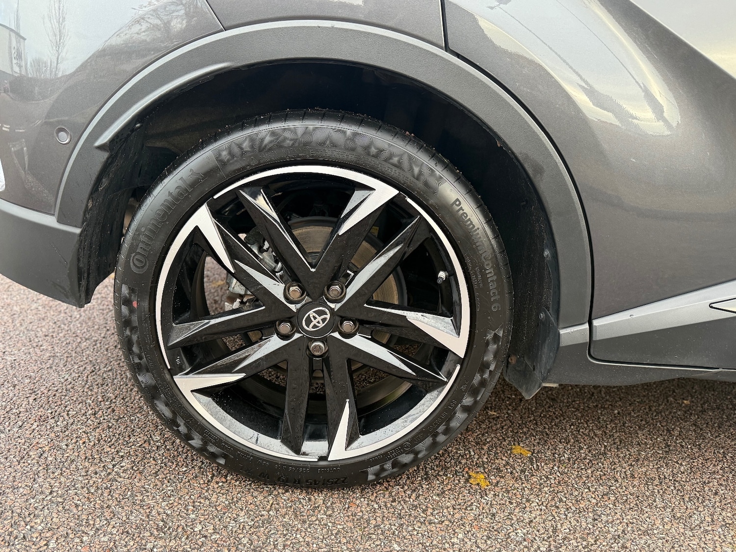 Used Toyota C-HR 2022 for sale - 76873340: Photo 28