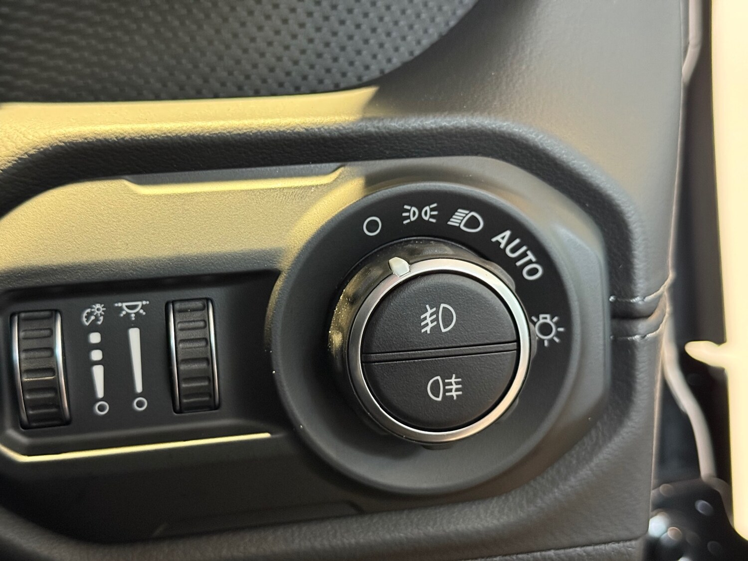 Used Jeep Wrangler 2025 for sale - 77810240: Photo 36