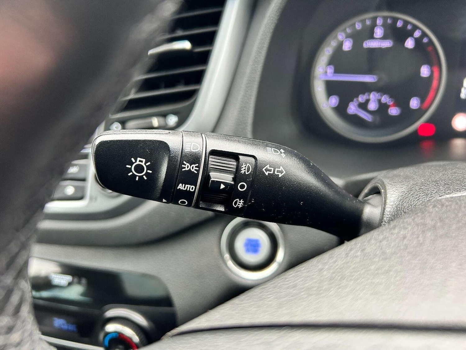 Used Hyundai TUCSON 2015 for sale - 77802381: Photo 41