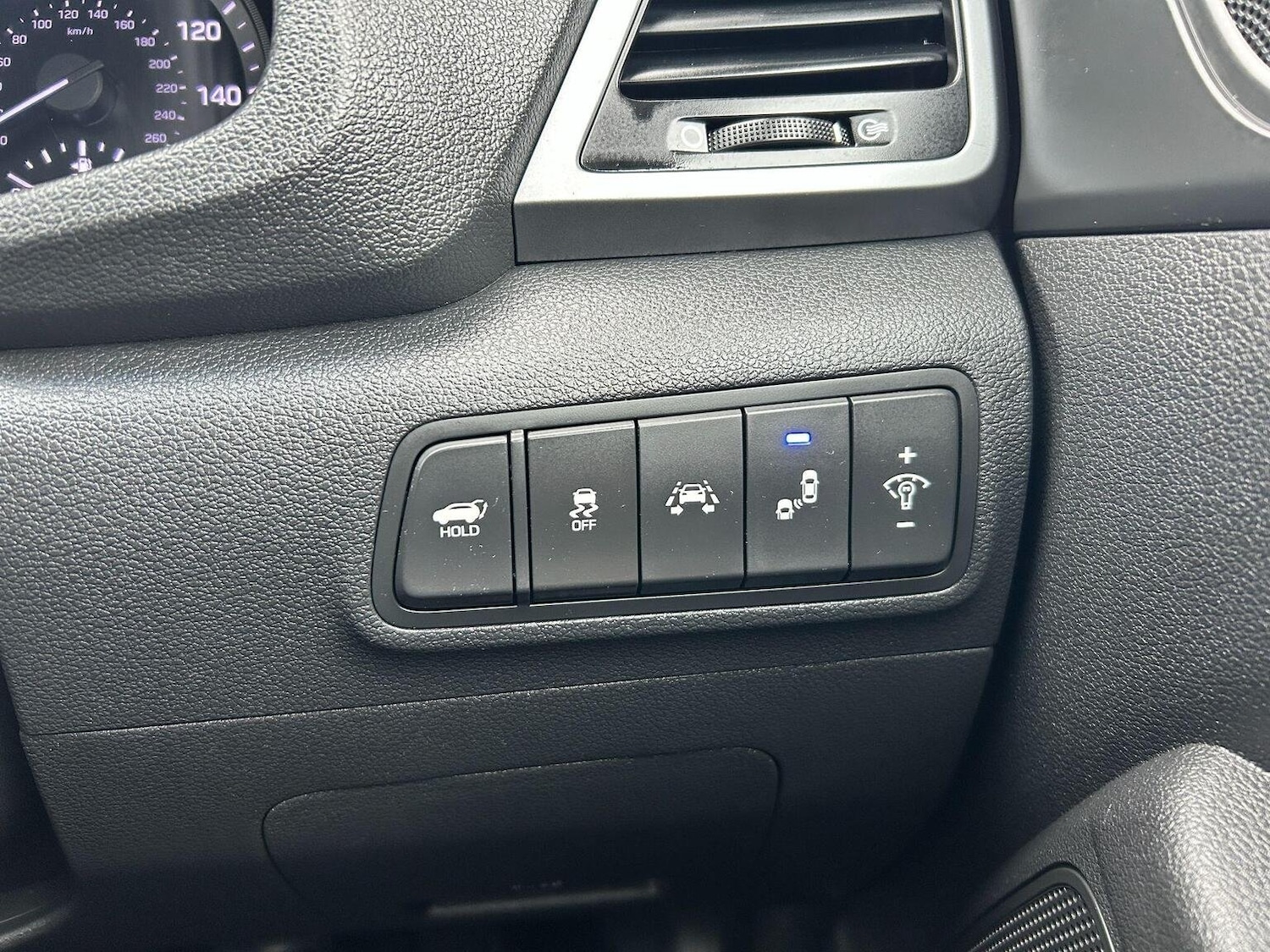 Used Hyundai TUCSON 2015 for sale - 77802381: Photo 45