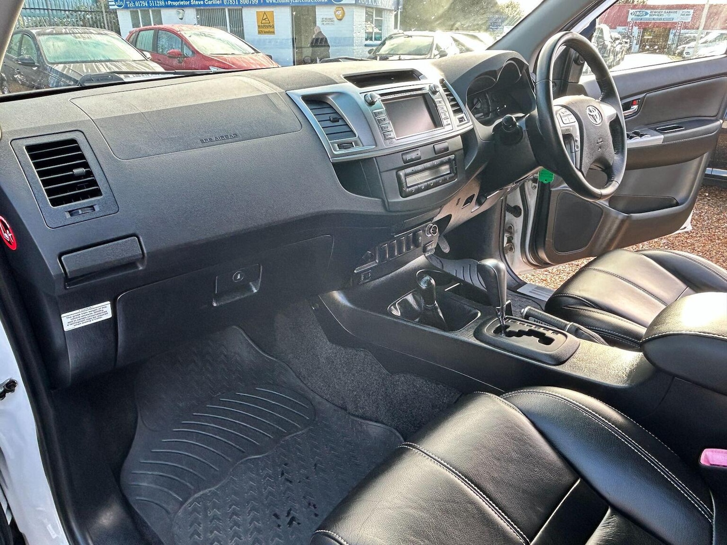 Used Toyota Hilux 2015 for sale - 77937894: Photo 22