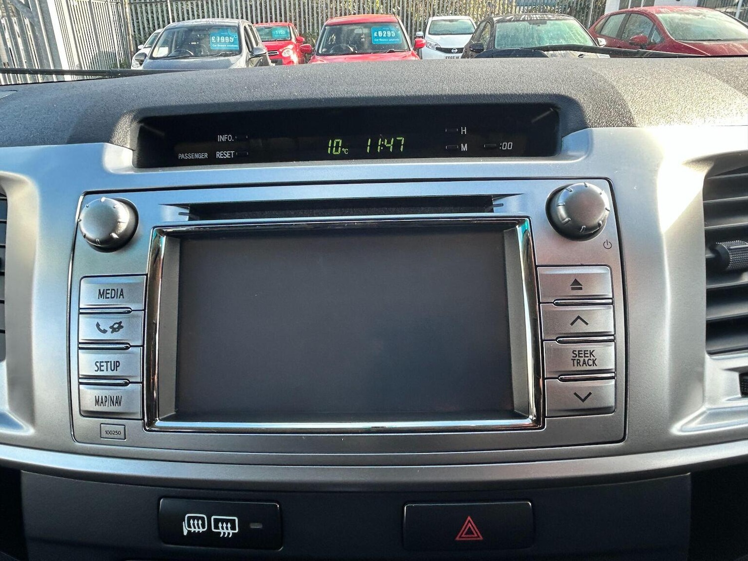 Used Toyota Hilux 2015 for sale - 77937894: Photo 33