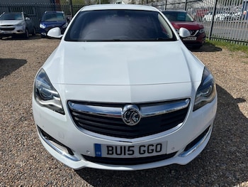Used Vauxhall Insignia 2015 for sale - 78289859: Photo