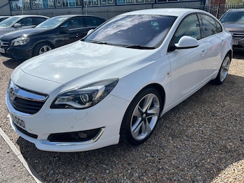 Used Vauxhall Insignia 2015 for sale - 78289859: Photo