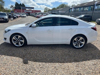 Used Vauxhall Insignia 2015 for sale - 78289859: Photo