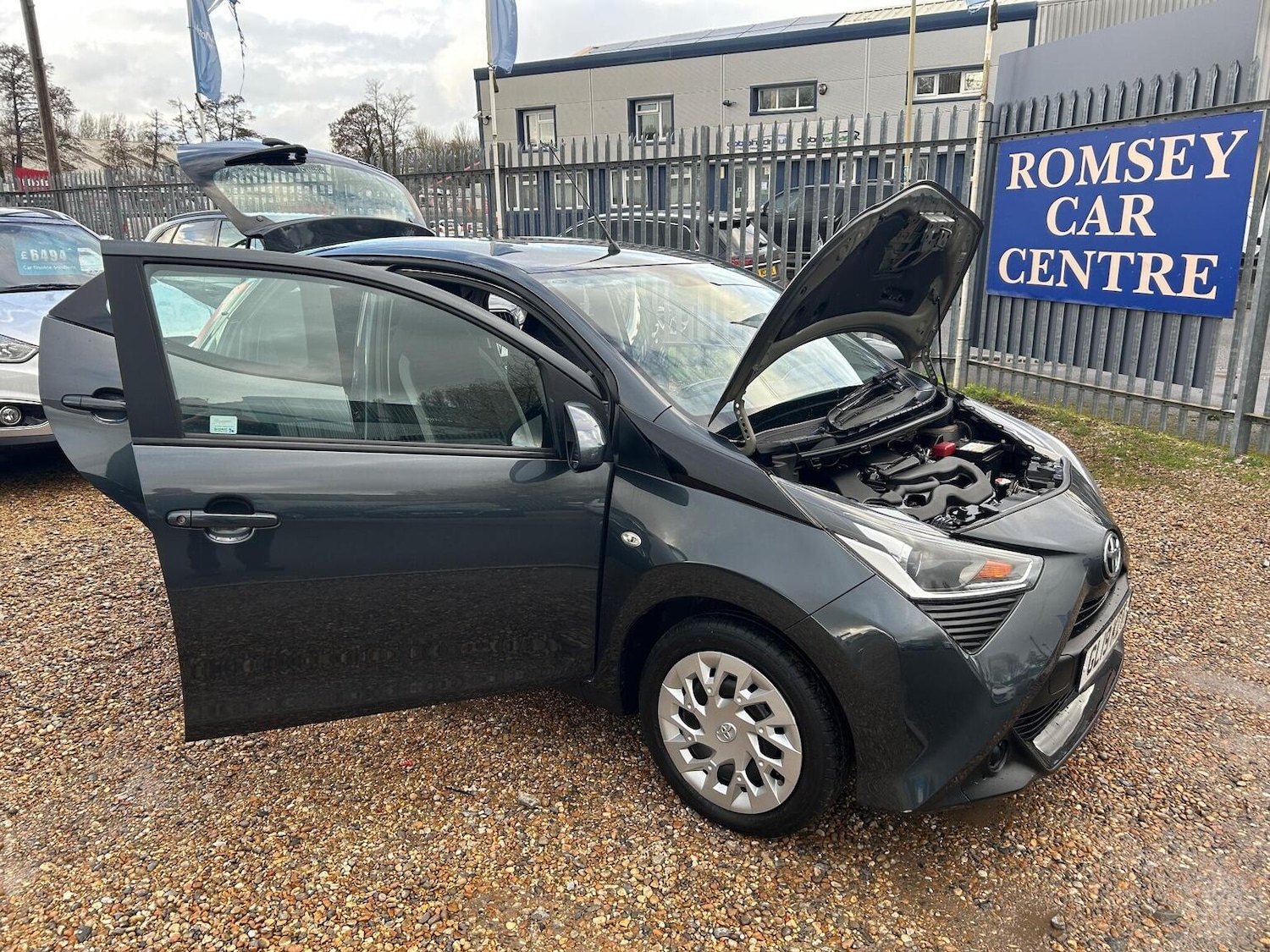 Used Toyota AYGO 2019 for sale - 77802361: Photo 13